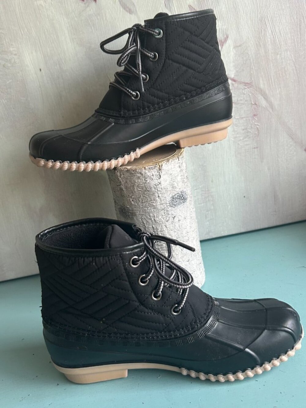 Magellan Outdoors Quilted Duck Boot Waterproof Rubber All Weather Size 6 - Picture 2 of 14